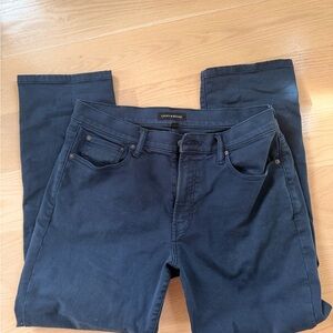 Men’s Lucky Brand Dark Blue Jeans with Branded Hardware